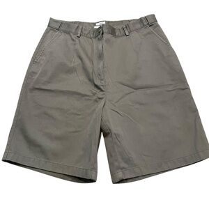 L.L. Bean Original Fit Green Khaki Shorts.  Size 16
